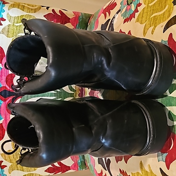 Timberland boots 👢 - Picture 9 of 11